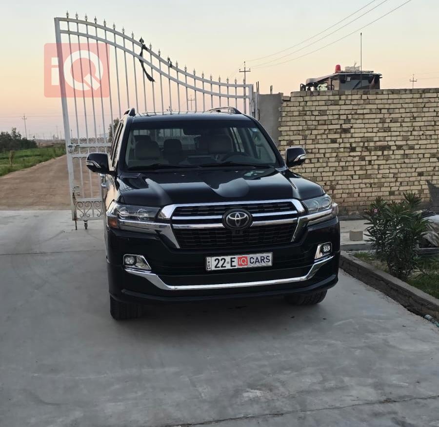 تويوتا لاندكروزر